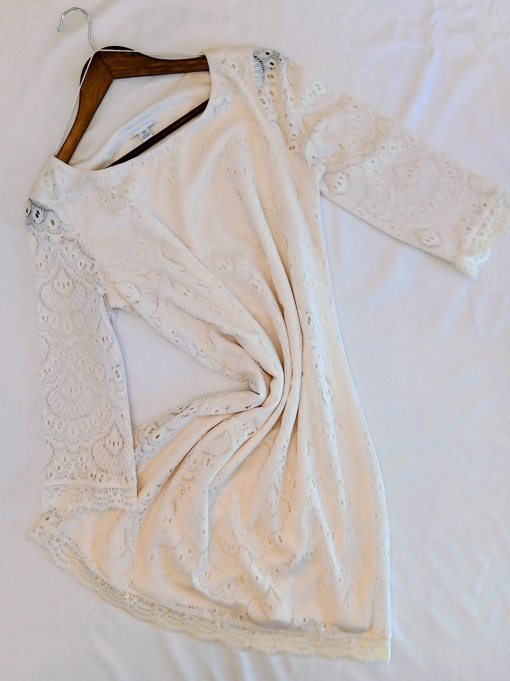 NWOT London Times Cream White Lace Dress Size 10 Overlay Shift Cocktail